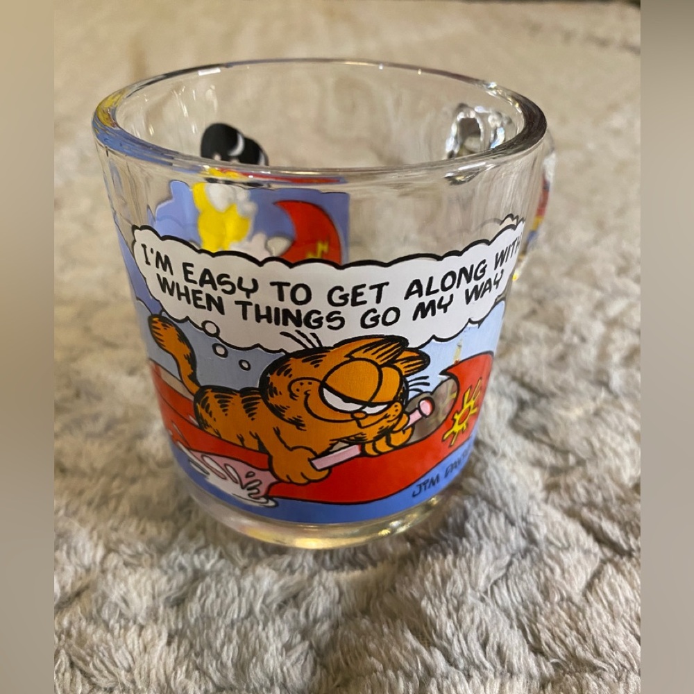 Rare VINTAGE 1978 McDonald's Garfield & Odie Collectors Glass Cup Jim Davis